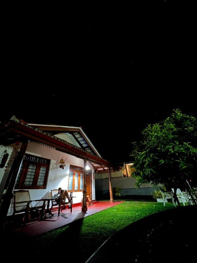 Villa Bubble Sea Унаватуна Екстериор снимка